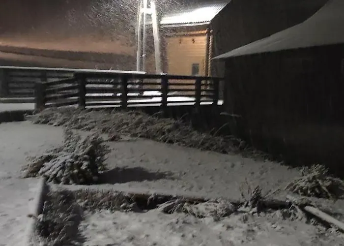 Apartma Arh דירה *